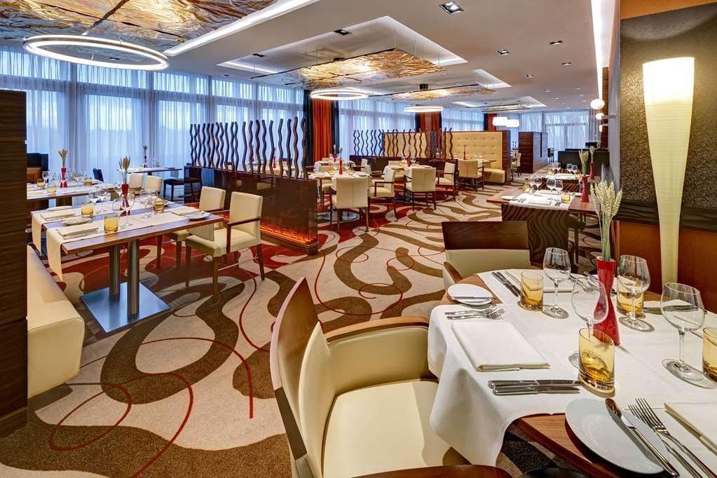 Hilton Garden Inn Frankfurt Airport Frankfurt am Main Restaurant bilde Restaurant